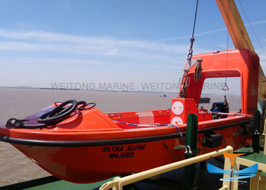 China Light Weight Solas Rescue Boat , Fire Protected Lifeboat 6-16 Person Capacity factory
