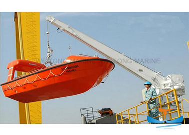 China Single Arm Fast Rescue Boat Davit 14kn Hoisting Load 18 M/Min Hoisting Speed factory
